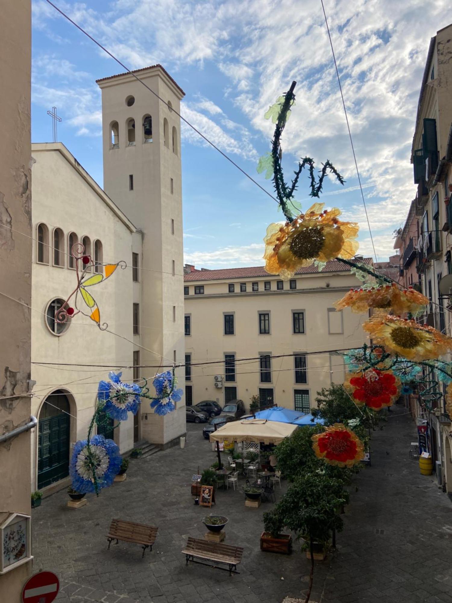 Casa Vacanza Angelina Via Mercanti Centro Storico Salerno Exterior foto